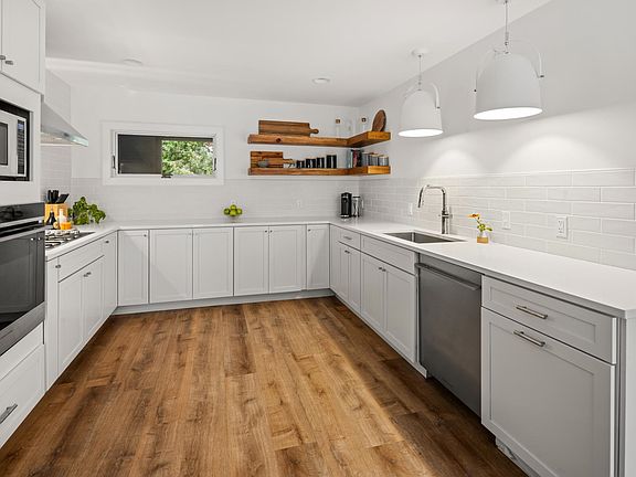 4th image of 60 McLane Road #32