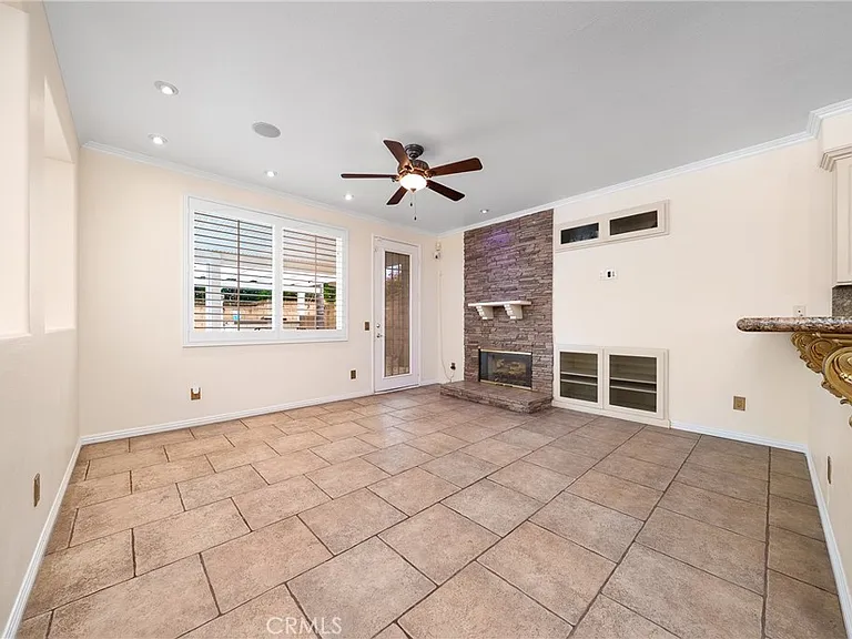 12241 Queensbury Dr — Photo 5