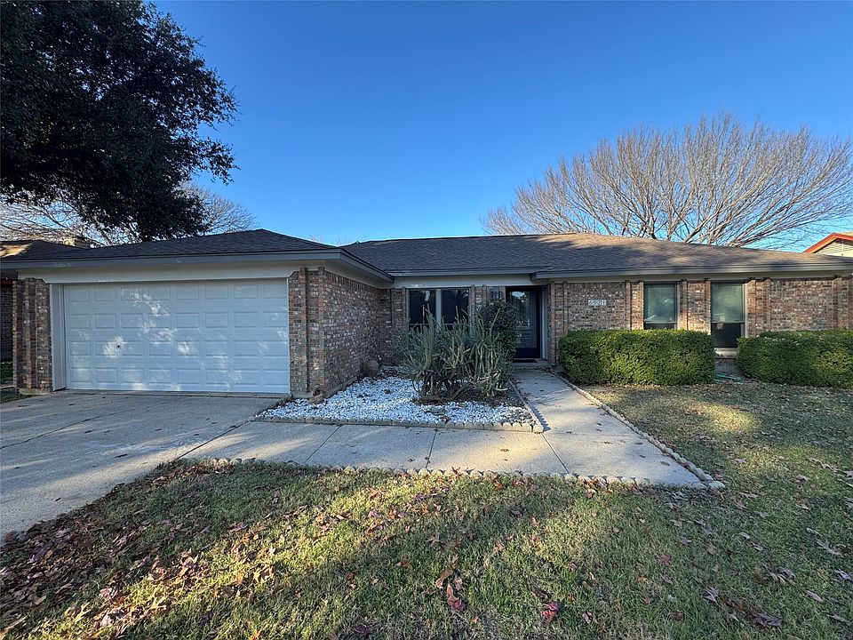 1st image of 6921 Meadow Park N