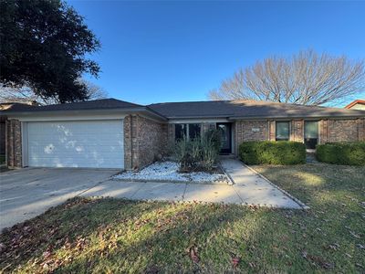 6921 Meadow Park N, North Richland Hills, TX, 76180