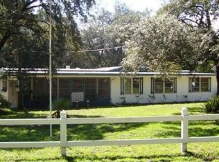 4304 Lincoln Rd, Fruitland Park, FL 34731