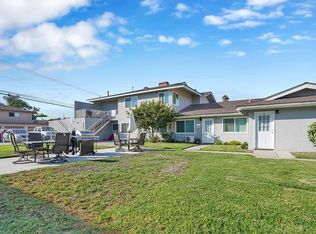 17071 Oak Ln APT C, Huntington Beach, CA 92647