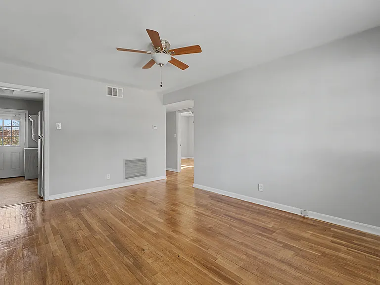 763 Scott Blvd #3 — Photo 11