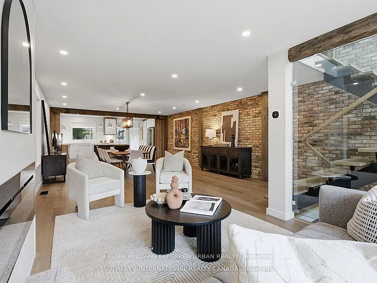 32 Eaton Ave #2 — Photo 10
