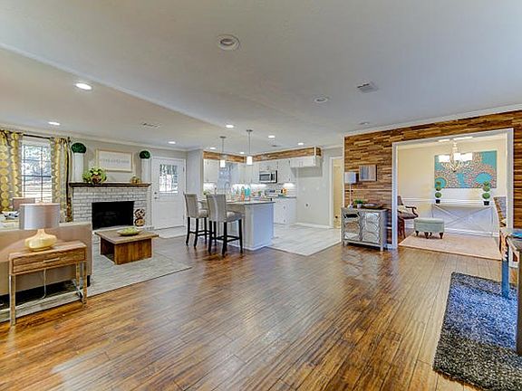 5th image of 4440 Shadowood Dr