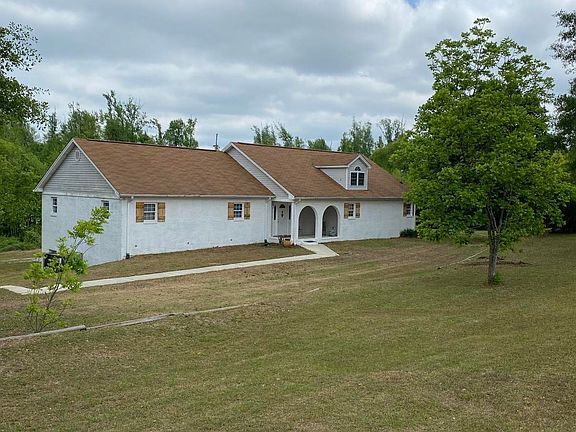 3rd image of 1457 County Road 53