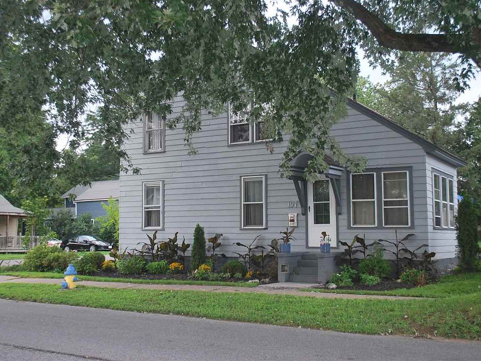 1st image of 197 W Circular St