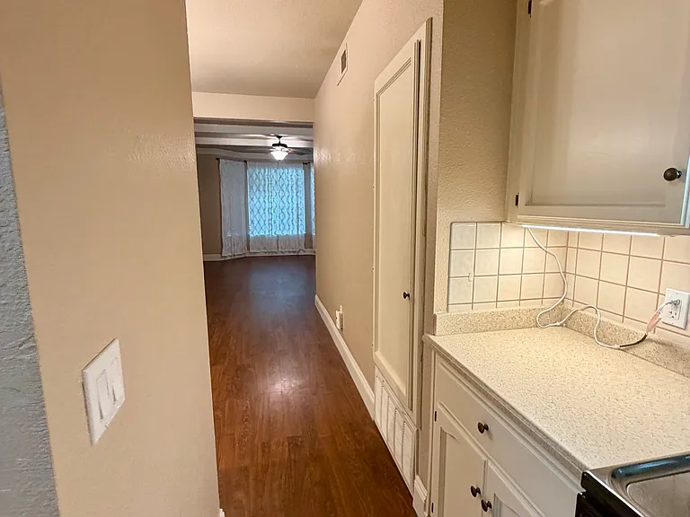 8147 N Cedar Ave #107 — Photo 24