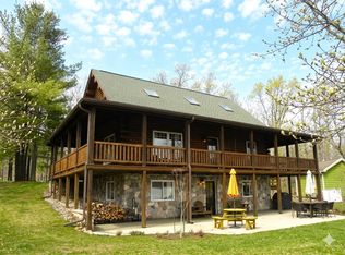 16211 Pretty Lake Dr, Mecosta, MI