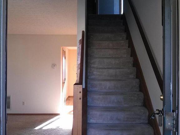 4th image of 3606 Lake Albert Way