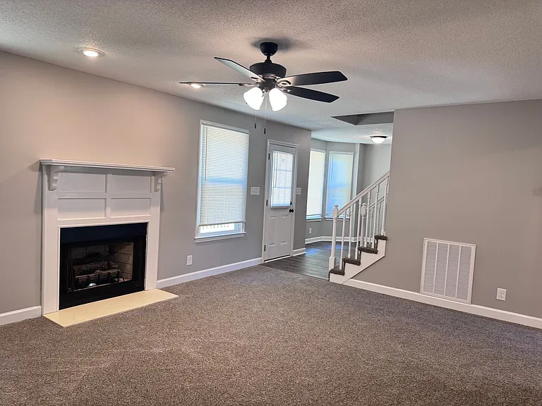 130 Shady Maple Dr — Photo 11