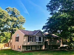 39 Scenic Ave, Webster, MA 01570