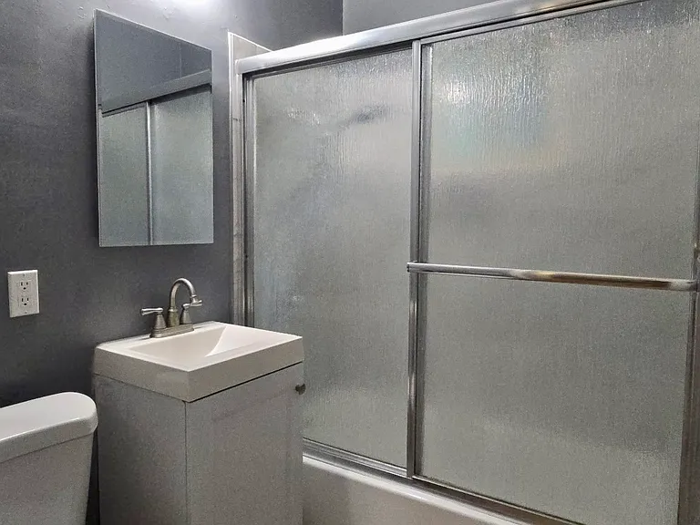 1140 E Elk Ave #3 — Photo 5