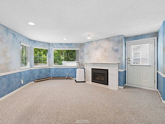 3rd image of 1328 Brunette Ave #9
