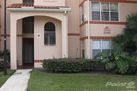 4th image of 3390 Pinewalk Dr N APT 1014