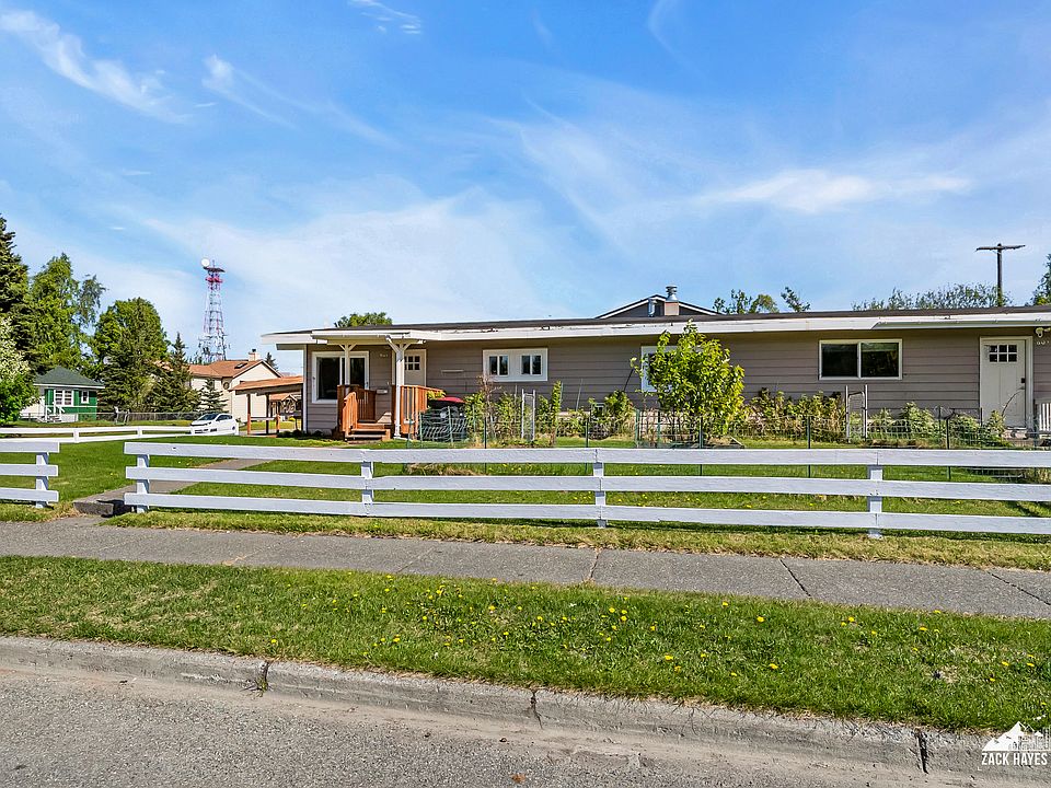 1st image of 603 Vine Ave