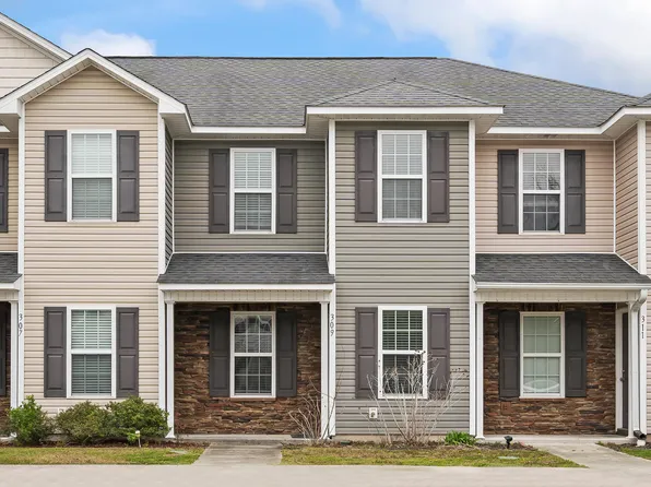 309 Glen Cannon Drive, Jacksonville, NC 28546
