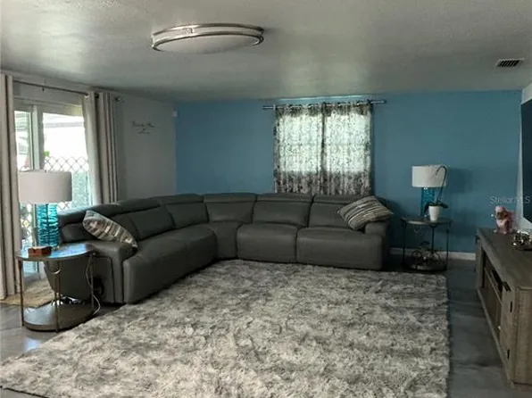 1002 Silver Palm Way, Apollo Beach, FL 33572