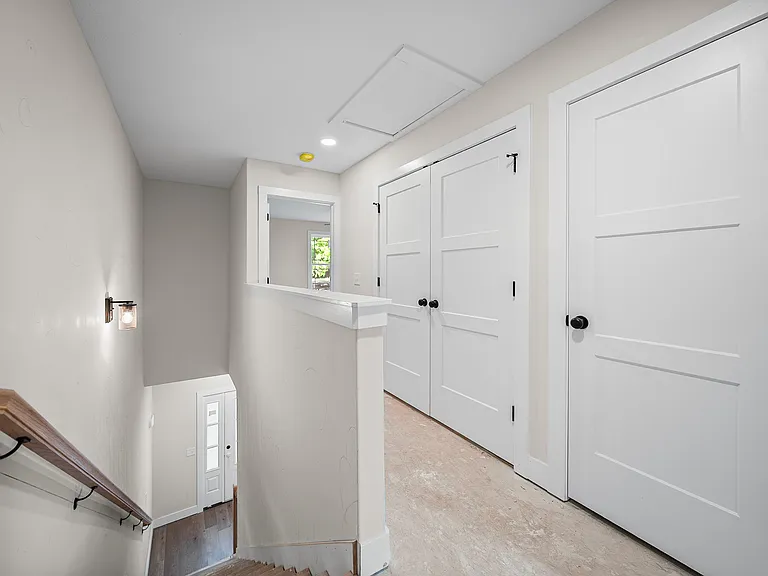 217 Cave St #1 — Photo 8