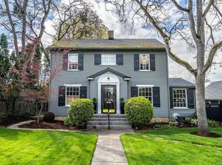 2224 E Main St, Medford, OR