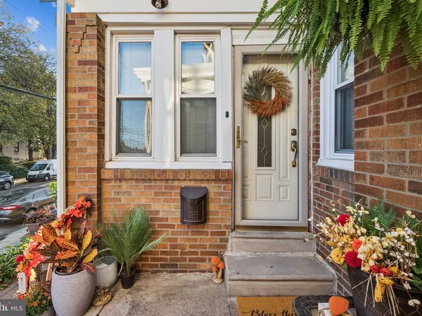 454 Devereaux Ave, Philadelphia, PA 19111