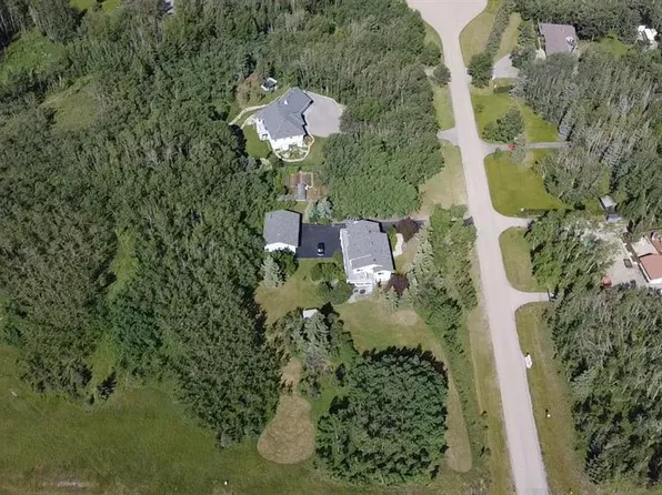 31 SW Biggar Heights Bay, Rocky View County, AB T3R 1H4