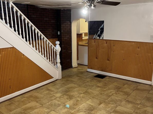 119 Scharlotte Ave