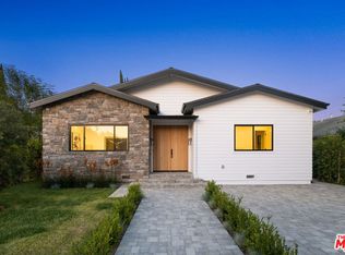 5716 Noble Ave, Van Nuys, CA 91411