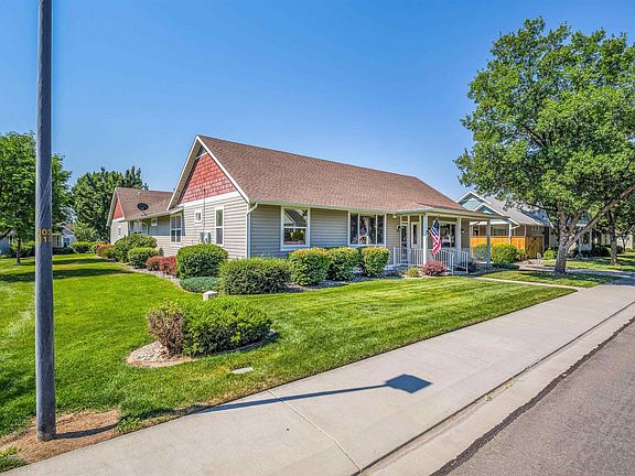 4th image of 1214 Sunrose Ln