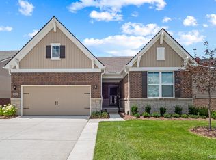 5697 Lewiston Rd, Canton, MI 48188