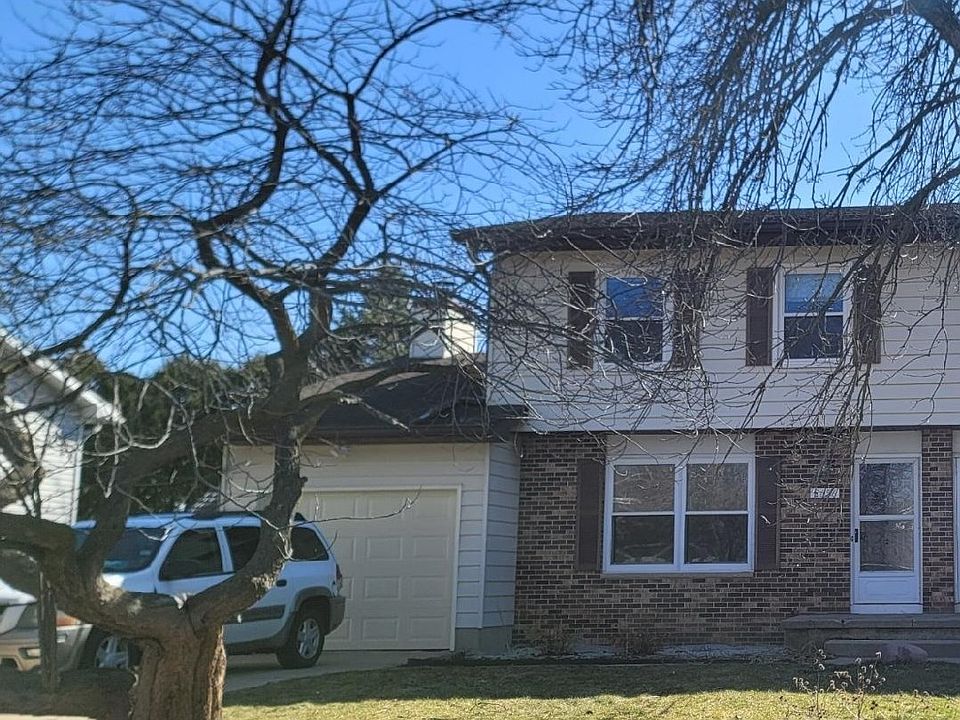 1st image of 2656 Chesapeake Dr
