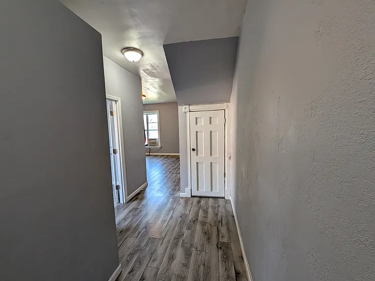 4733 McMillan Ave #1F — Photo 7