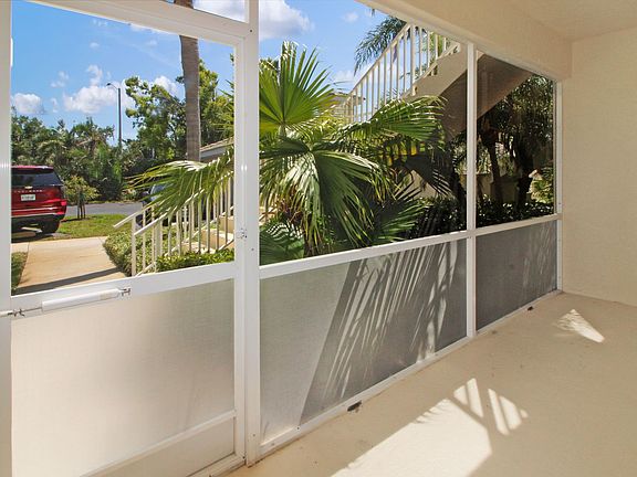3rd image of 200 Mirabella Cir Unit 102