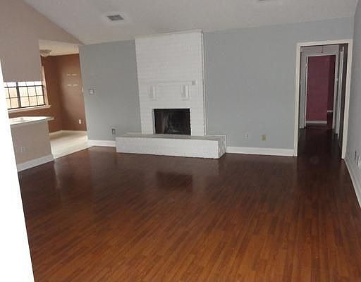2nd image of 22 Dunleith Dr