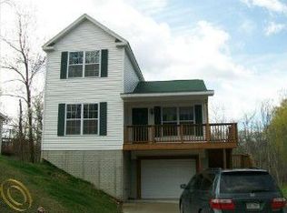 760 Camilla Blvd, Lake Orion, MI 48362