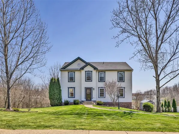 34 Giant Oak Dr, Baden, PA 15005