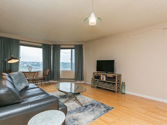 4th image of 10 Stewart Pl APT 6CE