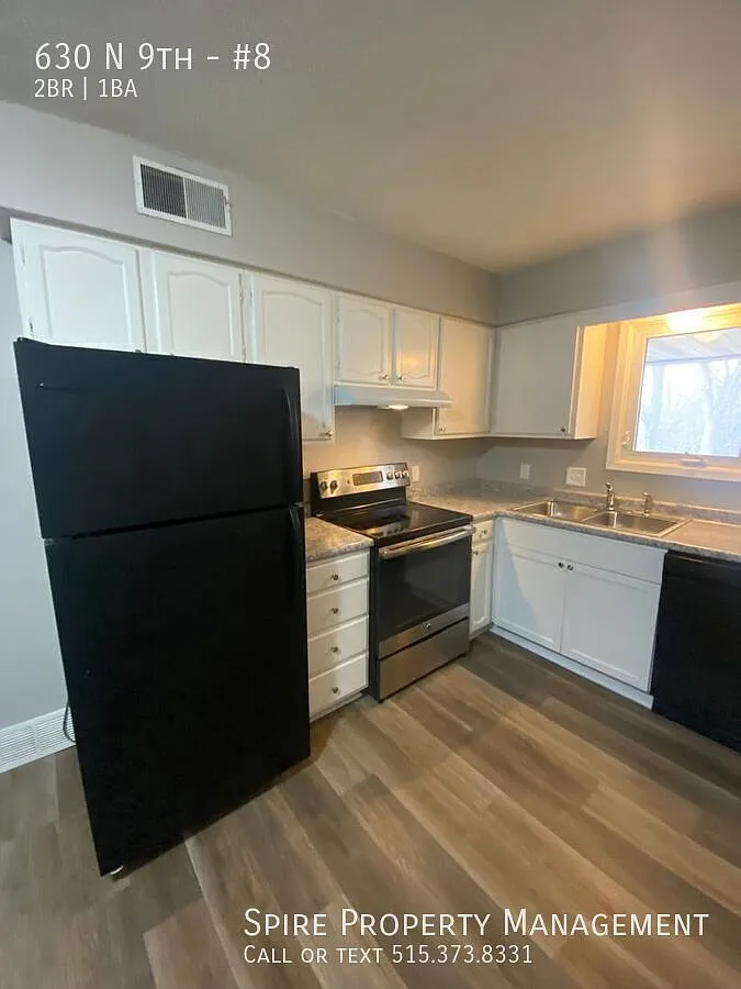 Building Photo - 630 N 9th St #8