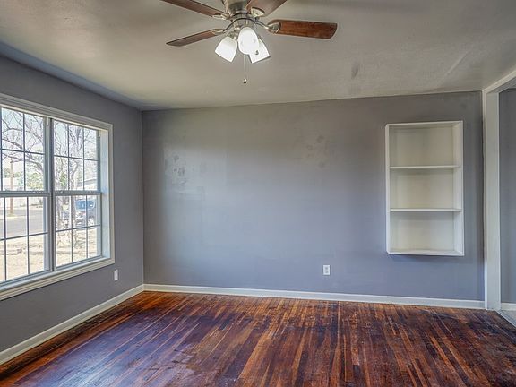 4th image of 2902 N Alleghaney Ave