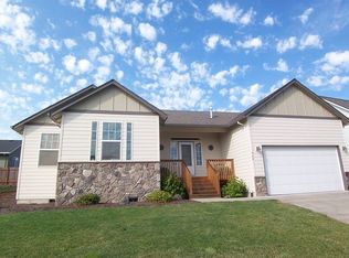 928 Coho St, Molalla, OR 97038