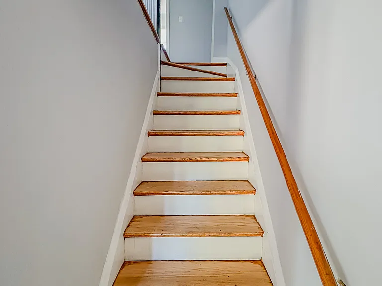 1031 E Lake Ave — Photo 6