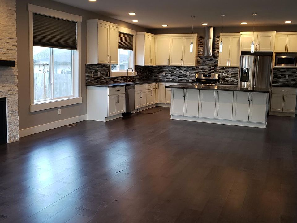 2nd image of 7515 124th St E