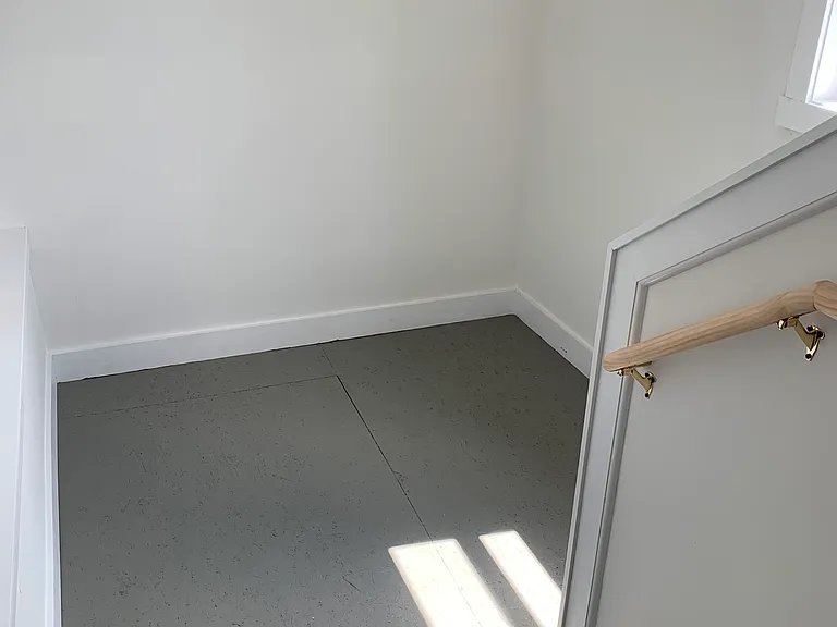 84 Grand Ave #2 — Photo 10