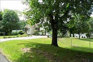 2nd image of 2605 17th St