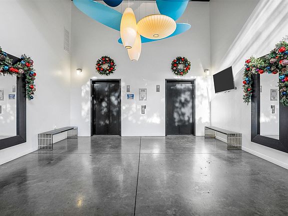 3rd image of 1001 Belleview St #308