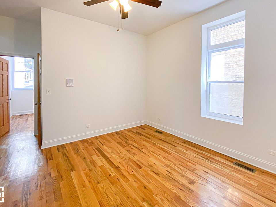 2nd image of 1712 W Sunnyside Ave #1