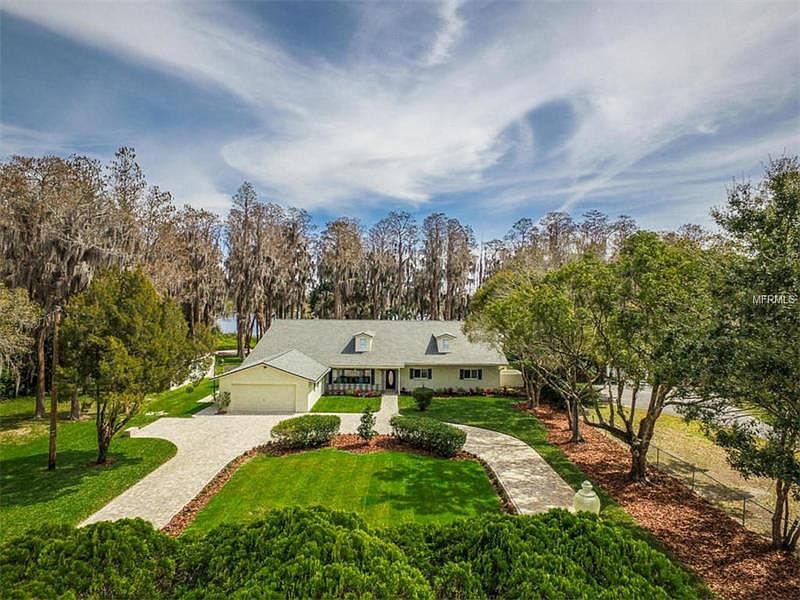 1st image of 12615 Orange Grove Dr