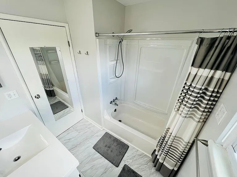 44453 Oregon Trl — Photo 10