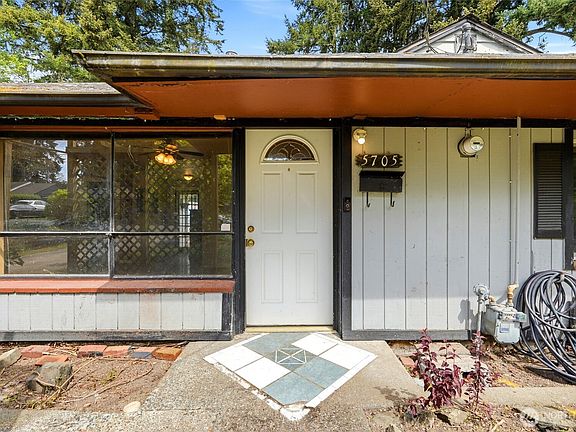 4th image of 5705 238th Street SW
