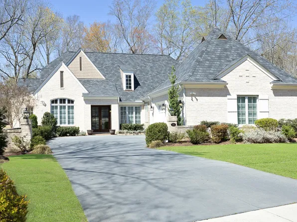 105 Tweed Pl, Chapel Hill, NC 27517